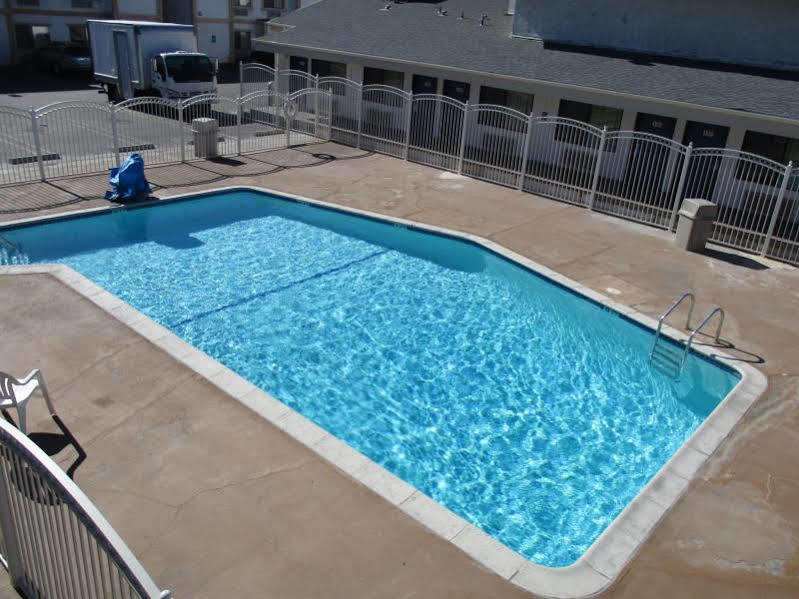 6-canoga Park, Ca 2*